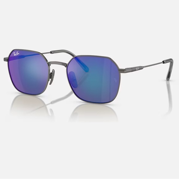 Ray-Ban Accessories - Ray-Ban Jim Titanium FRAME Polished Gunmetal
LENSES Blue/Grey Polarized.…